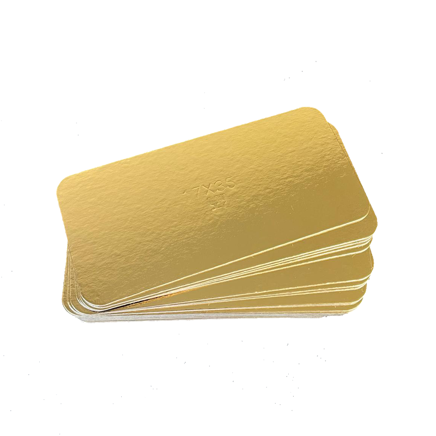 •Kakku ltk38x17x17 +kultapahvi alk 3,35 €