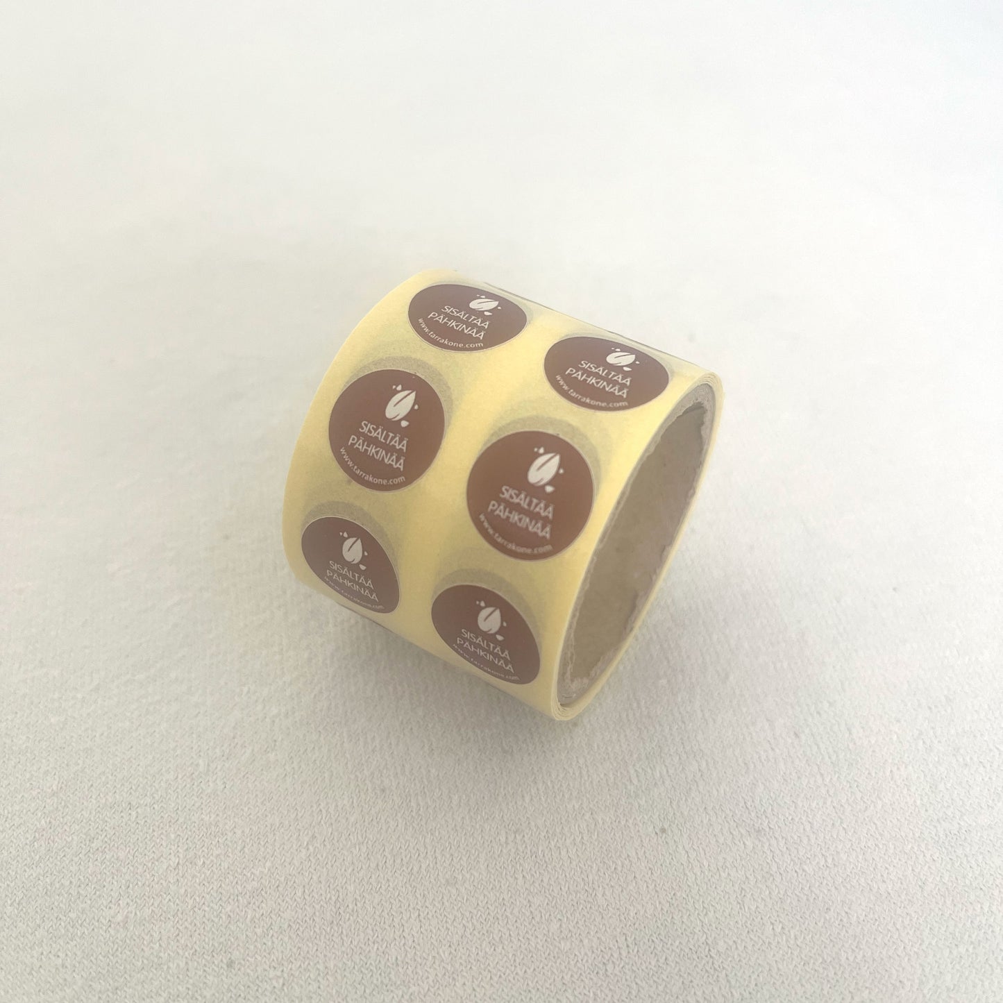 ø Tarrat 15mm "Sis. Pähkinää" 100kpl